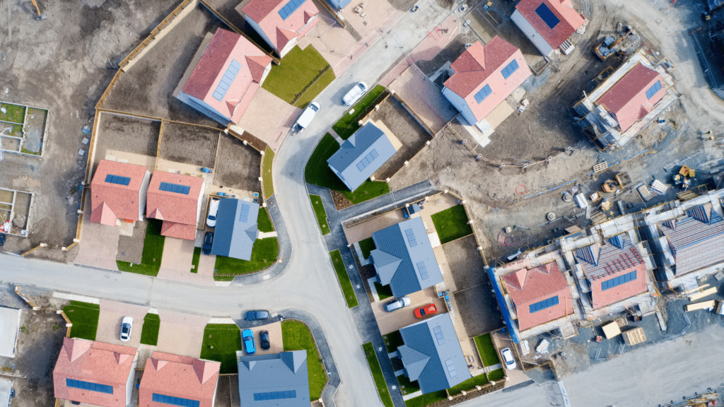 Future-Proofing Homes: The Rising Demand for Solar-Ready Properties 2 New Residential development with Solar Power