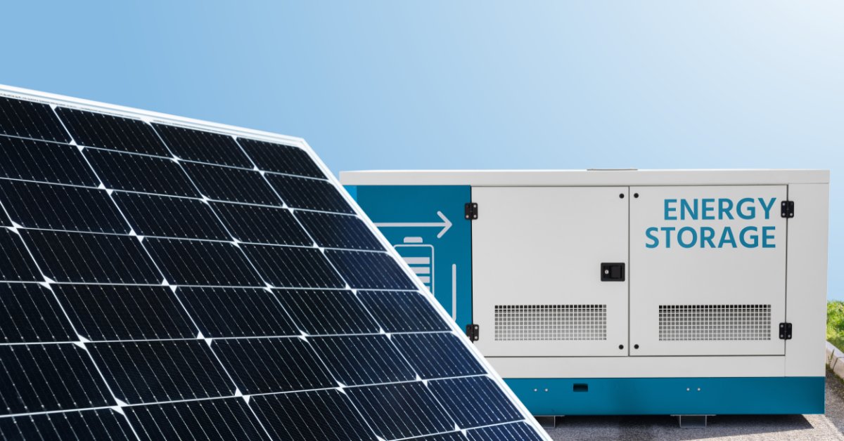Learn 1 A large solar panel with multiple sensor rows next to a large white and blue box displaying the words “energy storage”.